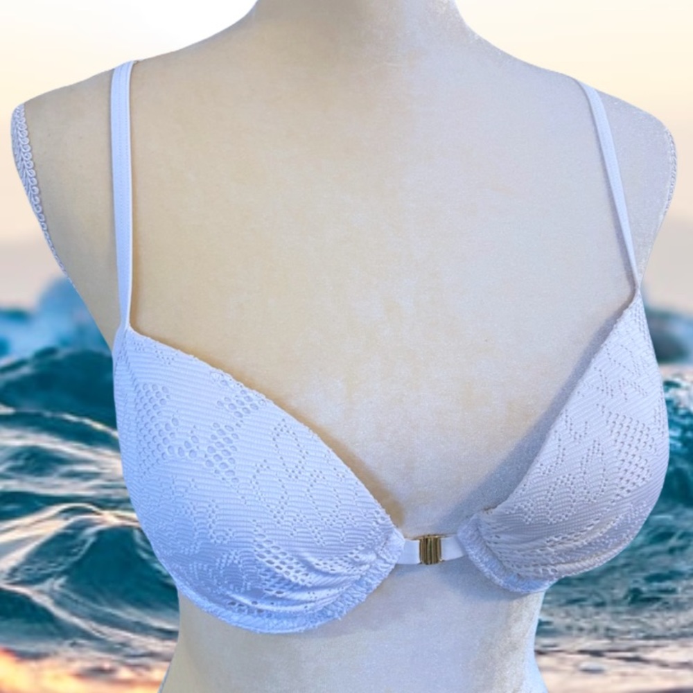 aerie by AEO Lace Overlay Swimsuit Top